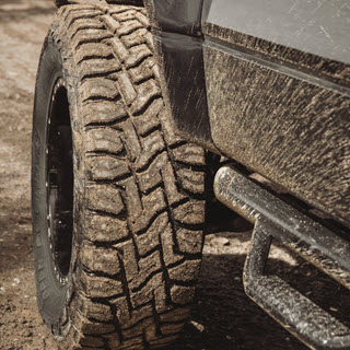 The On-Road and Off-Road Truck, SUV, and CUV Tire | Open Country R