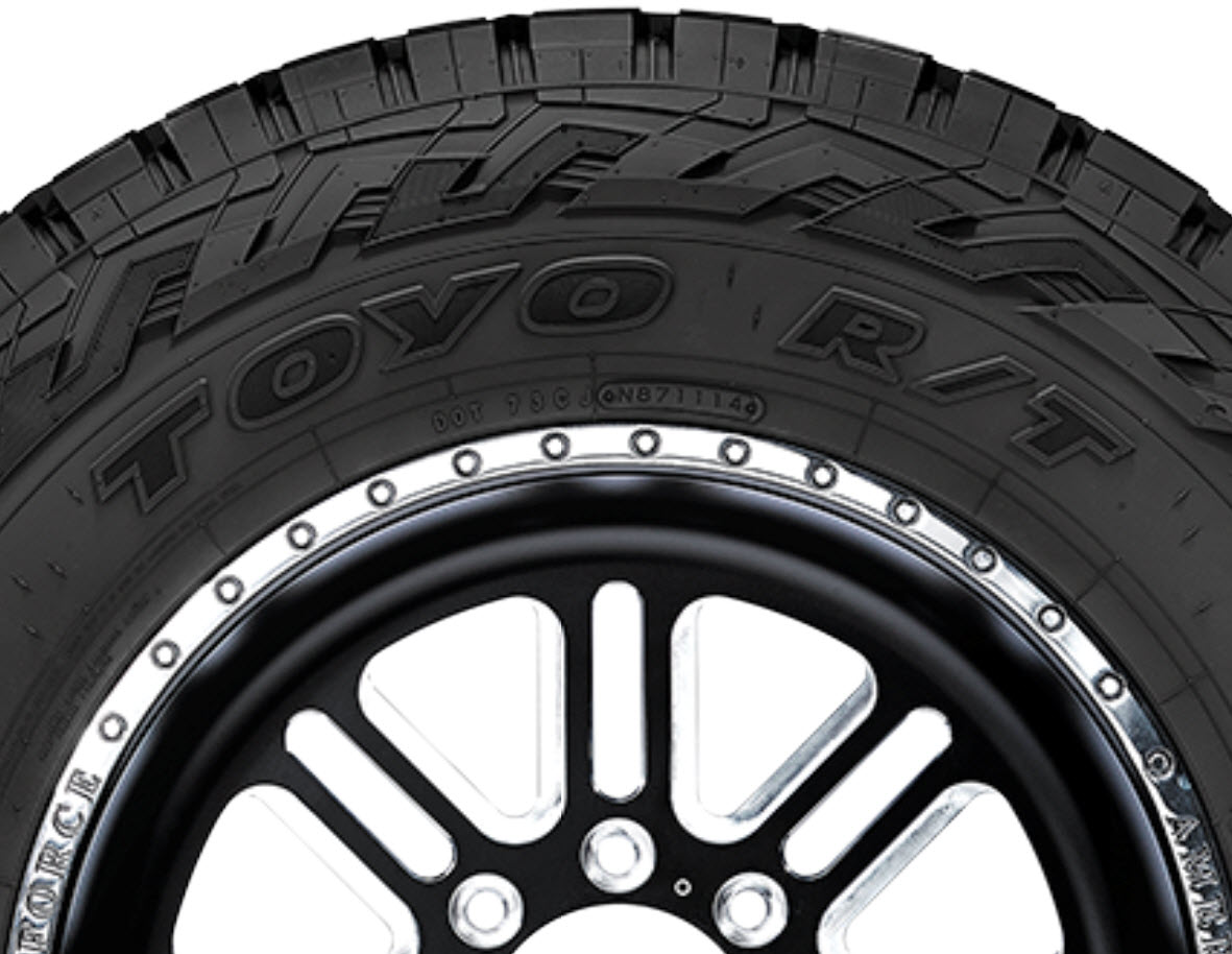 The On Road And Off Road Truck Suv And Cuv Tire Open Country R T Toyo Tires