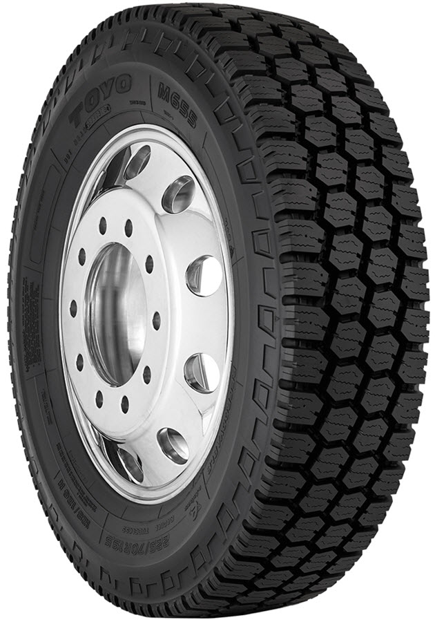 M655 Regional, Urban, and On/Off-Road Drive and Steer Tire | Toyo Tires