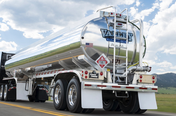 M170 Trailer Tanker